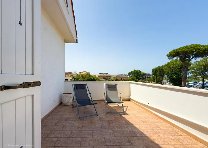 Maison Margot Gasthof Fiumicino